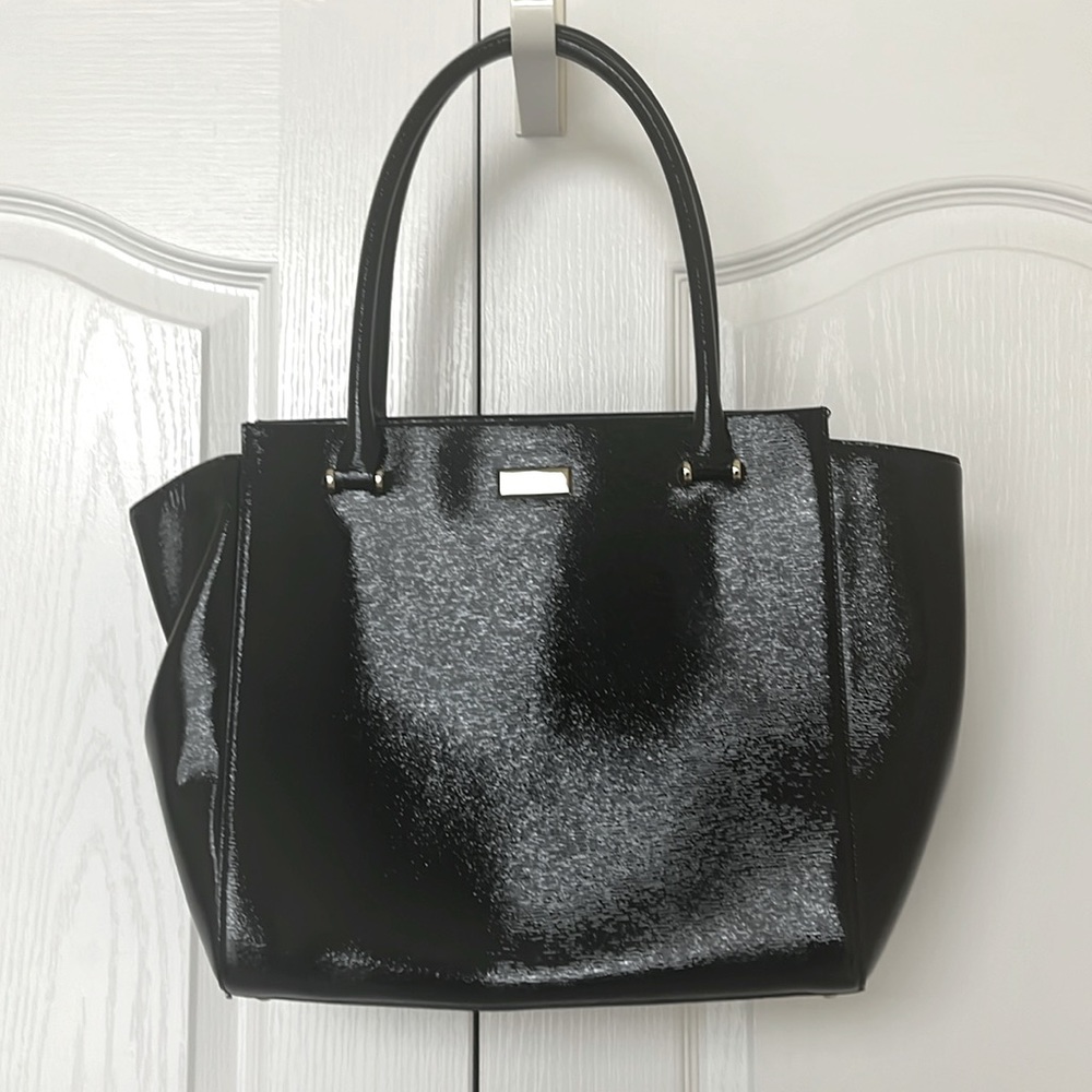 kate spade Black Cow Leather 3/4 zipped bag Dust Bag Included EUC